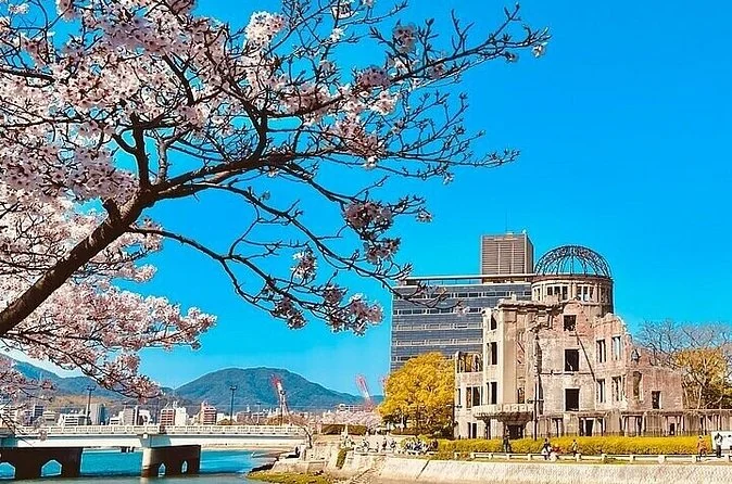 Hiroshima e Miyajima in pullman, da Osaka o Hiroshima